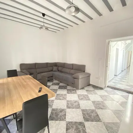 Casa Caleta 2 *